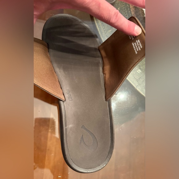 Olukai Men's Brown Slide Sandals - Picture 11 of 13